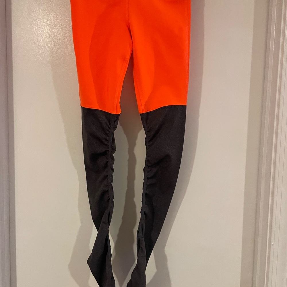 Alo Yoga Goddess Leggings Orange and Grey Leggings